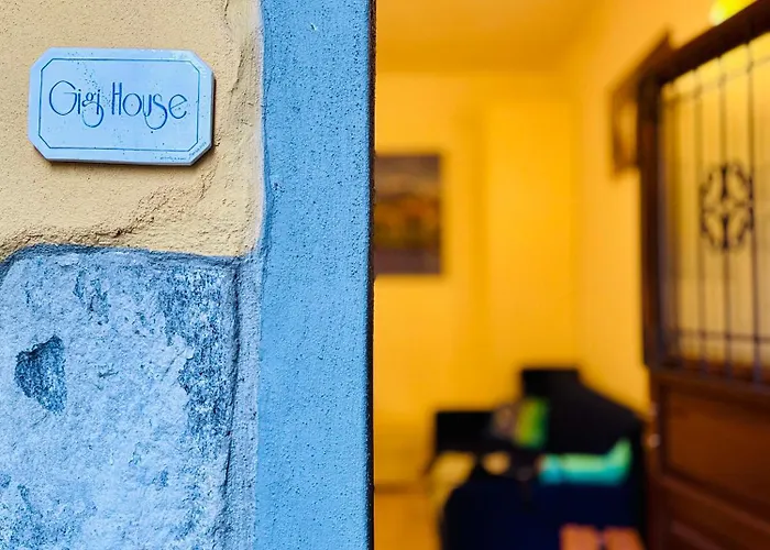 Gigi House * Βερμπάνια